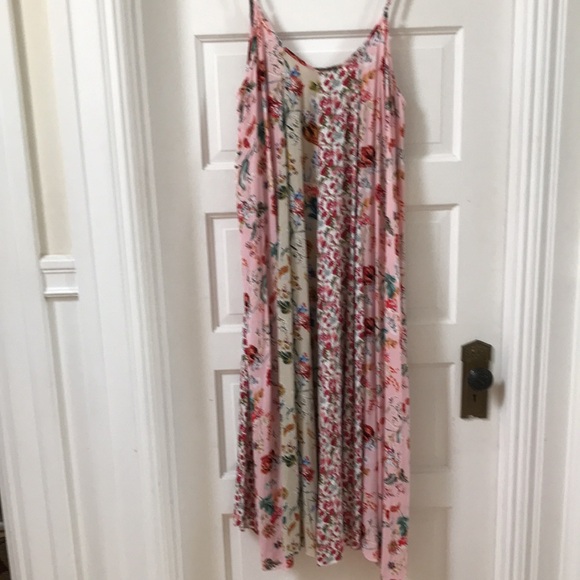 NWT Umgee size Medium sun dress pink florals multi pattern patchwork cute Summer - Picture 10 of 13